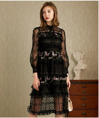 Robe Années 40 Col Montant Noir