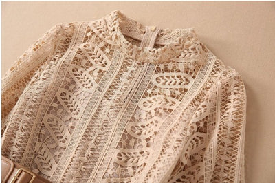 Robe Dentelle Rose Pale Vintage