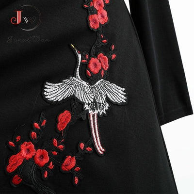 Robe Vintage Grande Taille Noire Fleurs Brodées