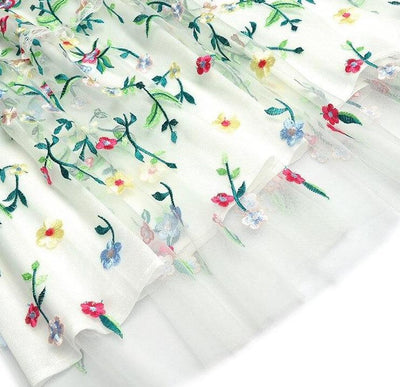 Robe Vintage Moderne Blanche