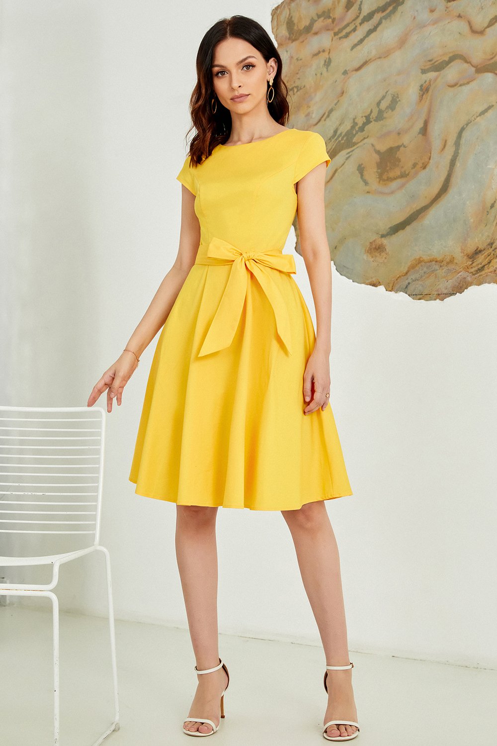 Robe jaune solide des années 50