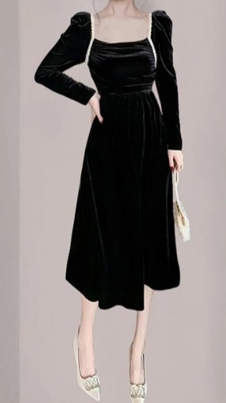 Robe Années 40 Noire Jupe Plissée