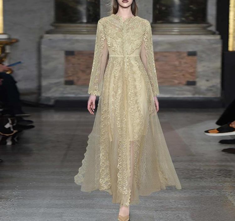 Robe Dentelle Année 40