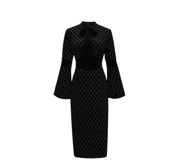 Robe Noir Or Vintage