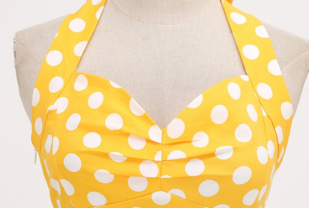 Robe Swing Années 50 épaule Nue