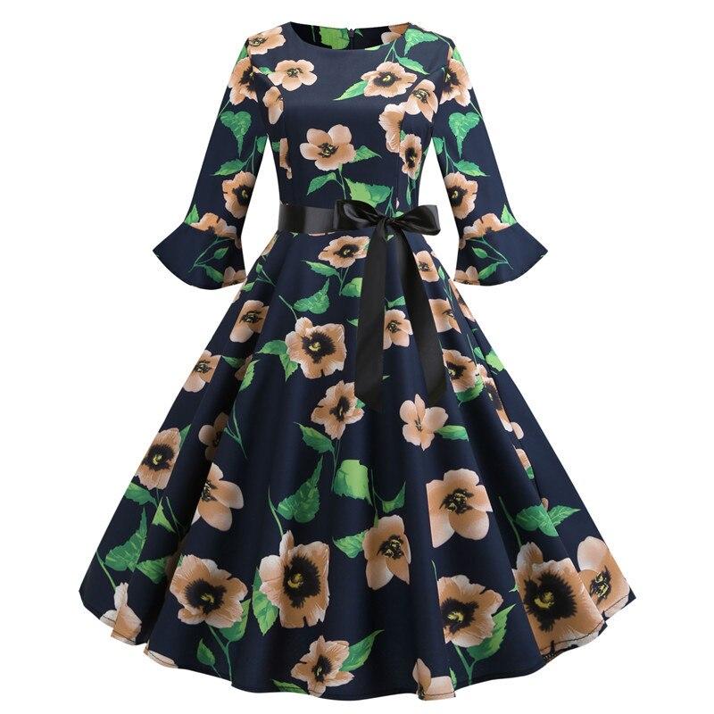 Robe Vintage Hiver Noire Fleurie