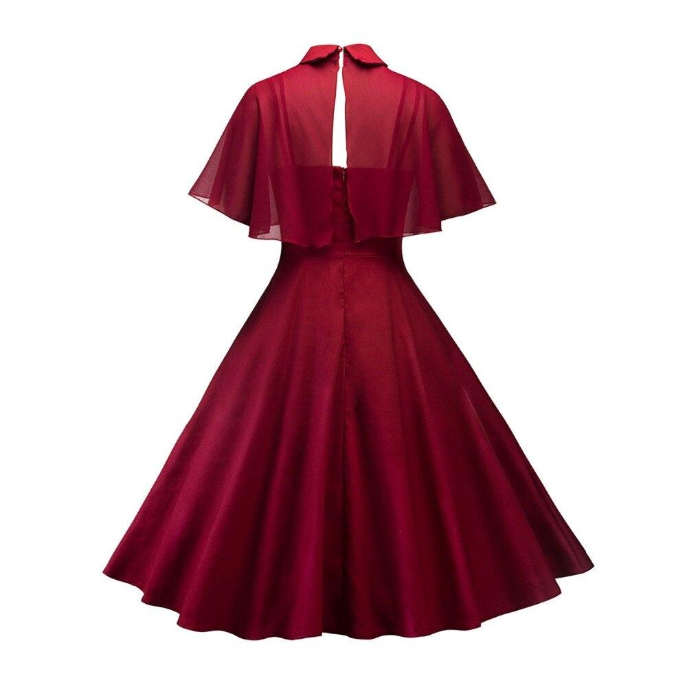 Robe Vintage Rouge avec Voile