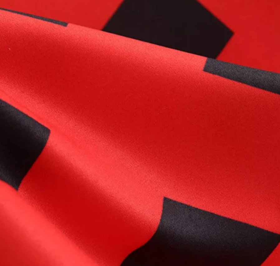 Robe Vintage Rouge Moderne