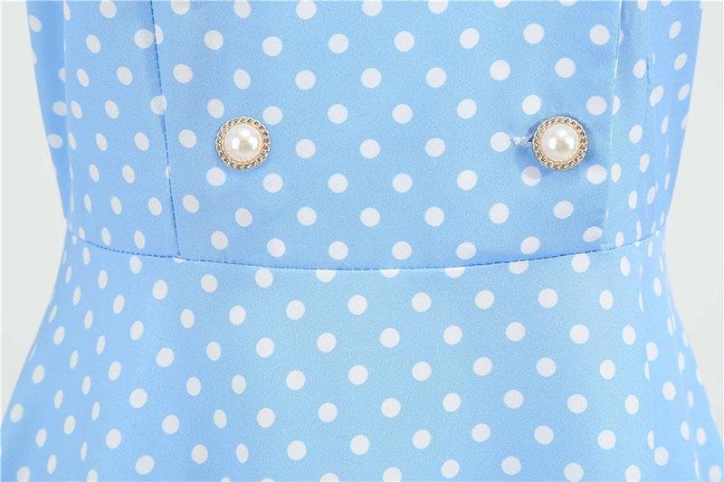 Robe Bleue Ciel Années 50 à Pois